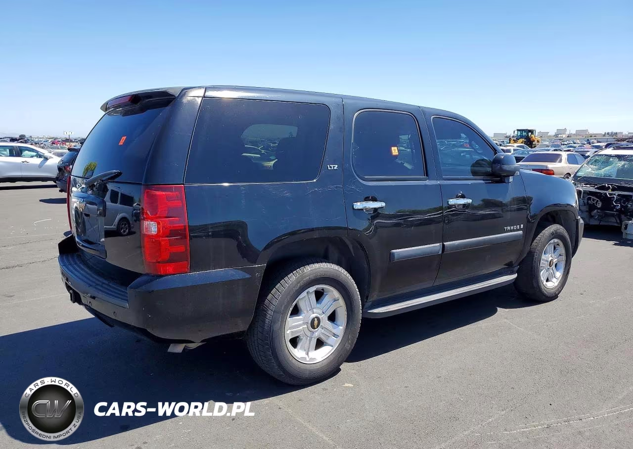 2007 Chevrolet Tahoe C1500 VIN:1GNFC13J17R189394 - 3