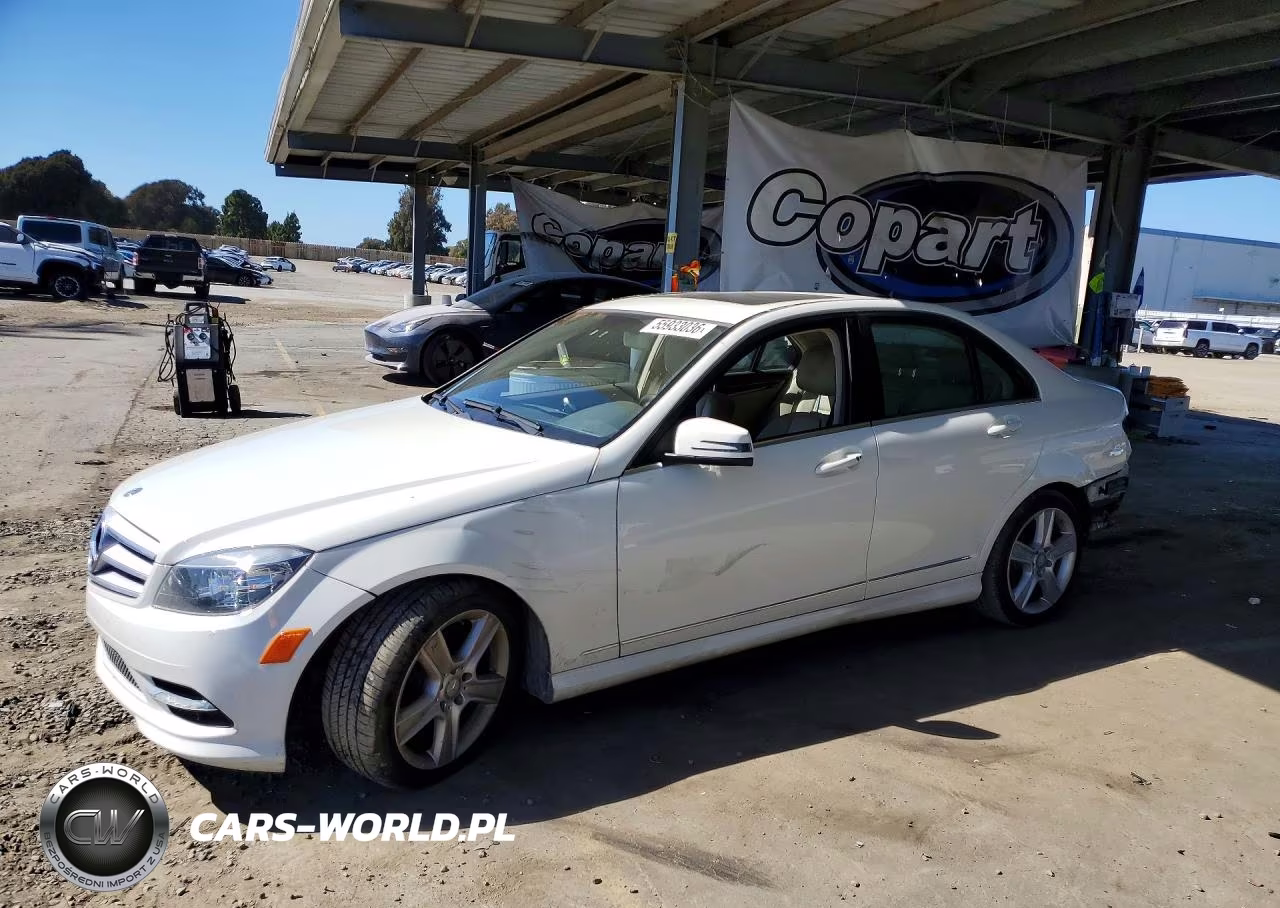 2011 Mercedes-Benz C 300
