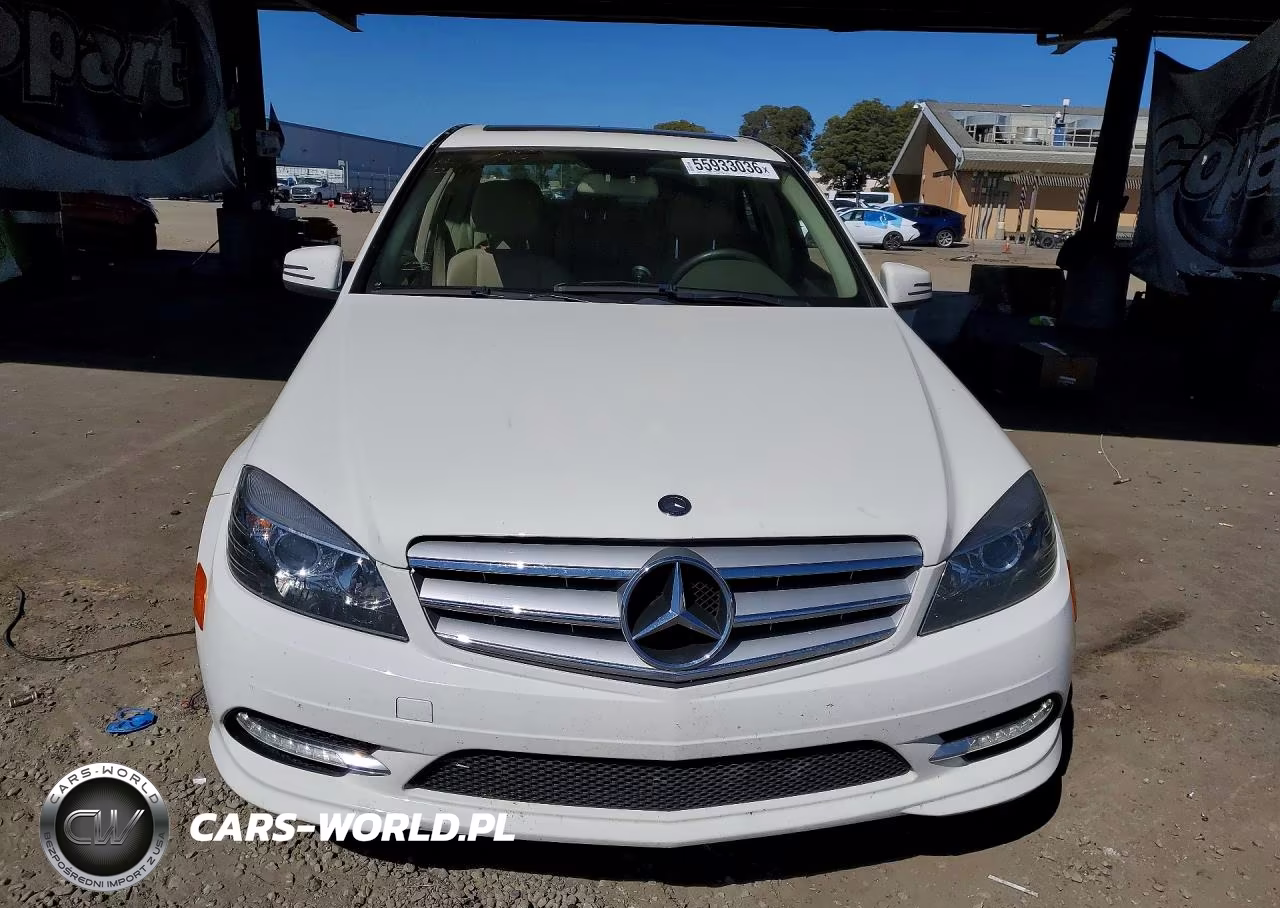 2011 Mercedes-Benz C 300 VIN:WDDGF5EB7BR174821 - 5