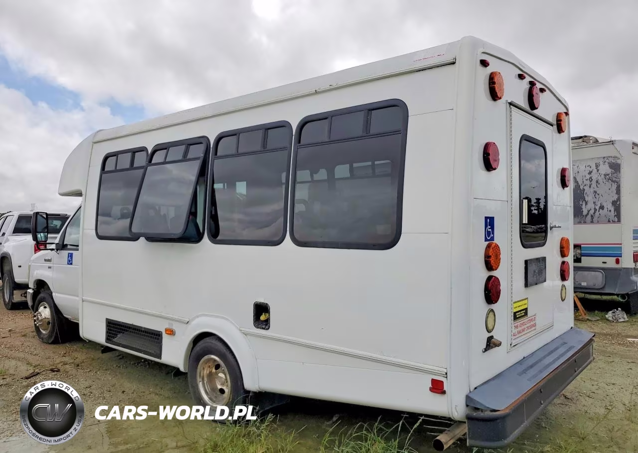 2014 Ford Econoline E450 Super Duty Cutaway Van VIN:1FDEE4FL9EDA66011 - 2