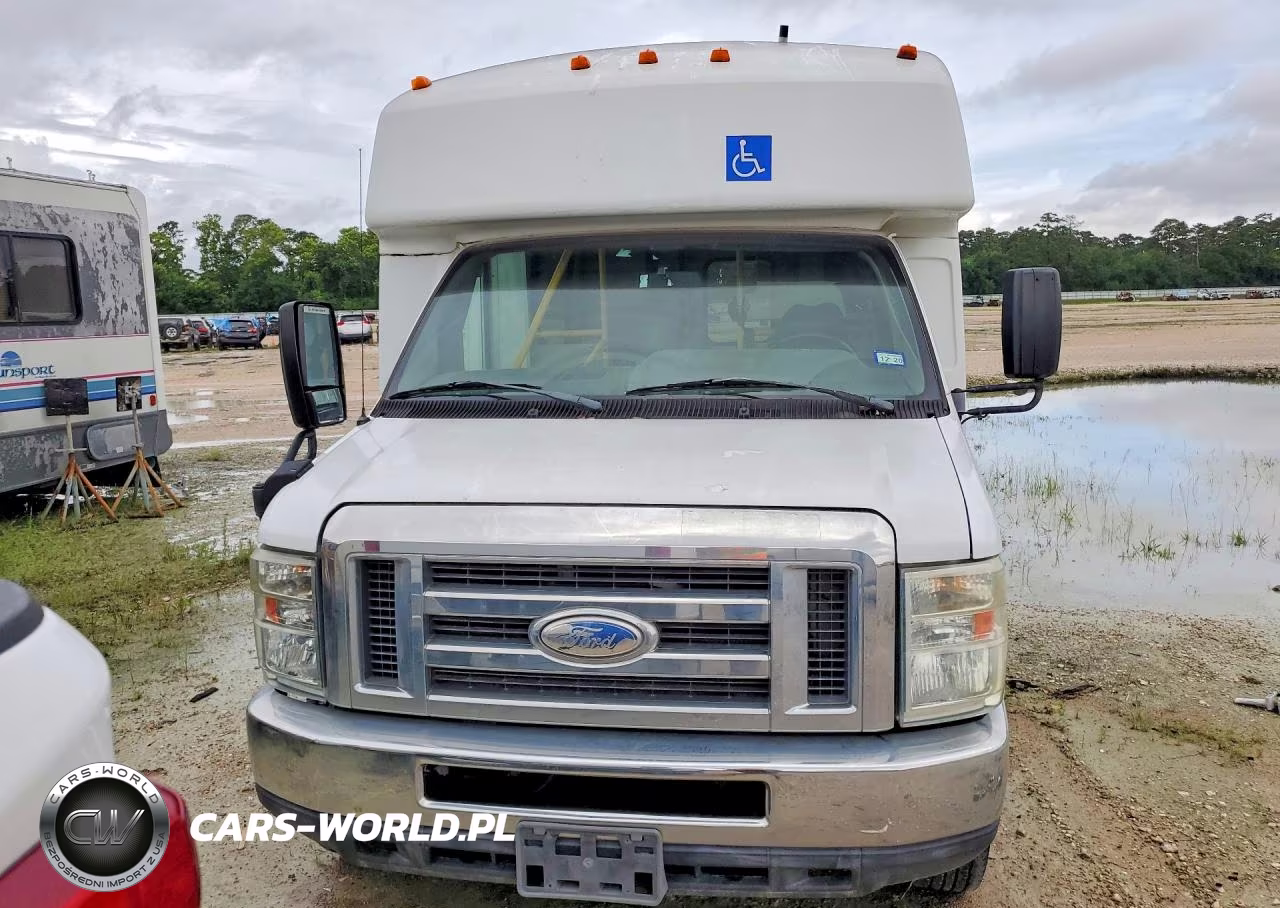 2014 Ford Econoline E450 Super Duty Cutaway Van VIN:1FDEE4FL9EDA66011 - 5