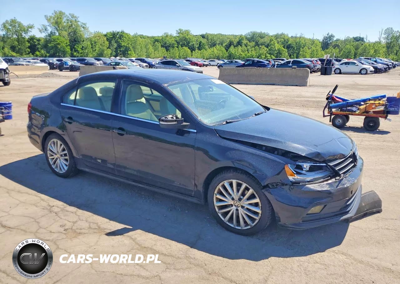 2015 Volkswagen Jetta Se VIN:3VWD17AJXFM351404 - 4