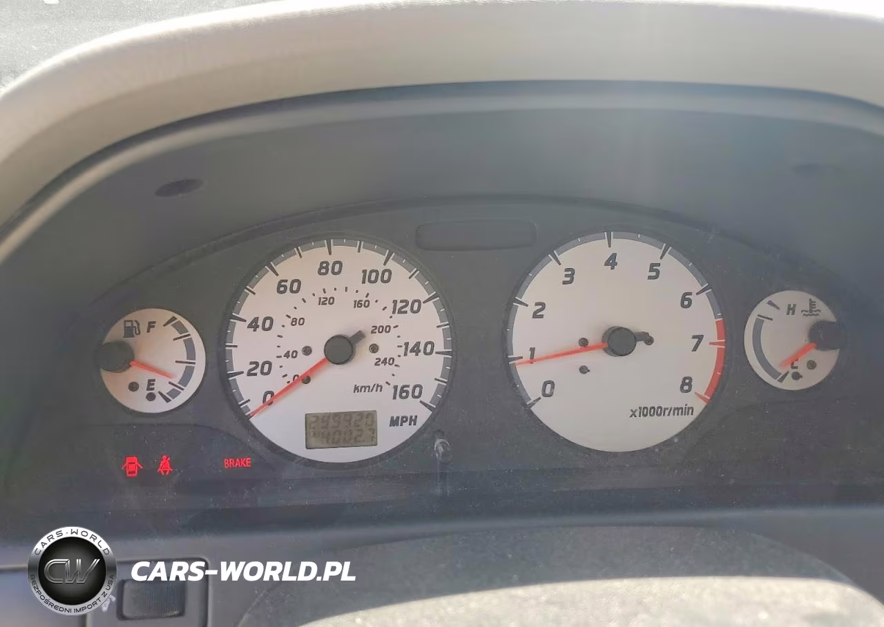 2000 Nissan Maxima Gxe VIN:JN1CA31AXYT224313 - 9