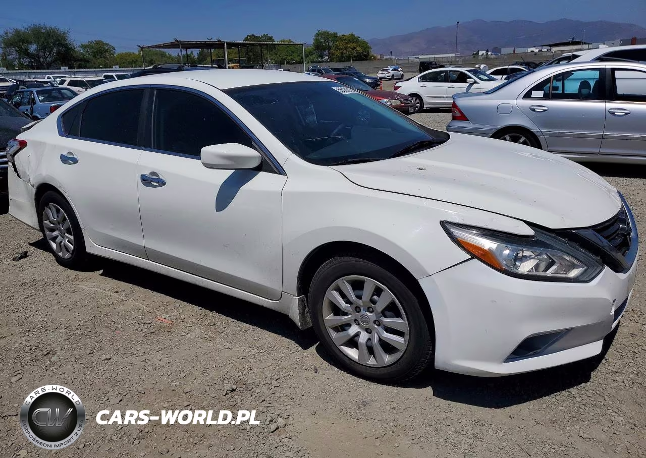 2016 Nissan Altima 2.5 S VIN:1N4AL3AP2GC197454 - 4