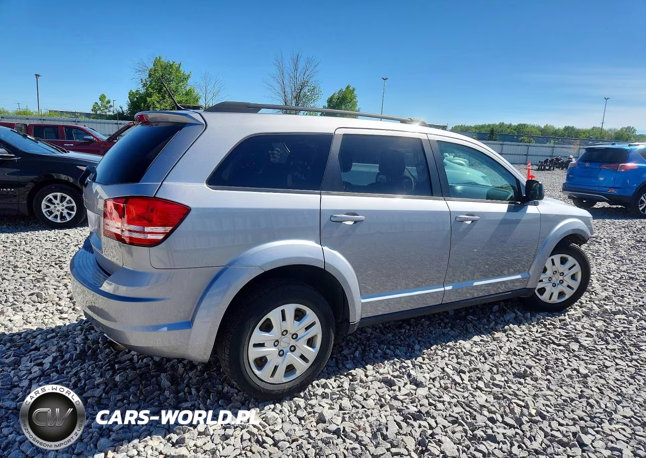 2017 Dodge Journey Se VIN:3C4PDCAB5HT609345 - 3
