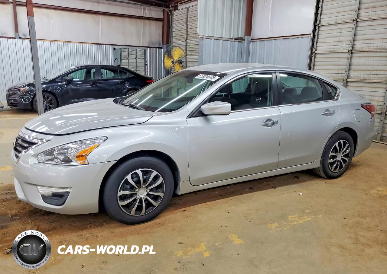 2015 Nissan Altima 2.5 S – zdjęcie 1 z 12