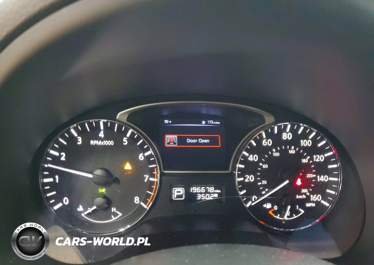 2015 Nissan Altima 2.5 S VIN:1N4AL3AP8FN334352 - 9