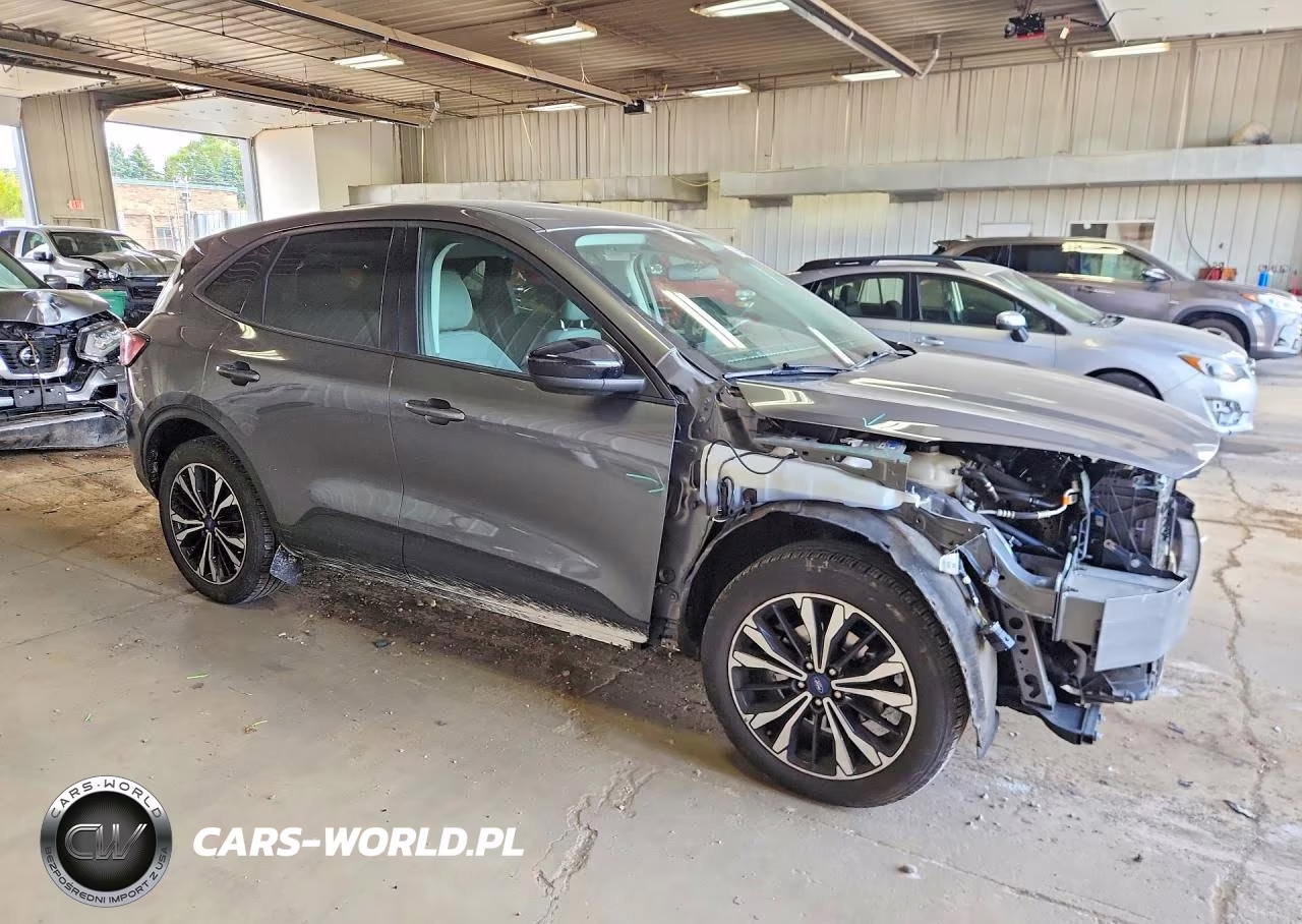 2021 Ford Escape Se VIN:1FMCU9G61MUA30313 - 4