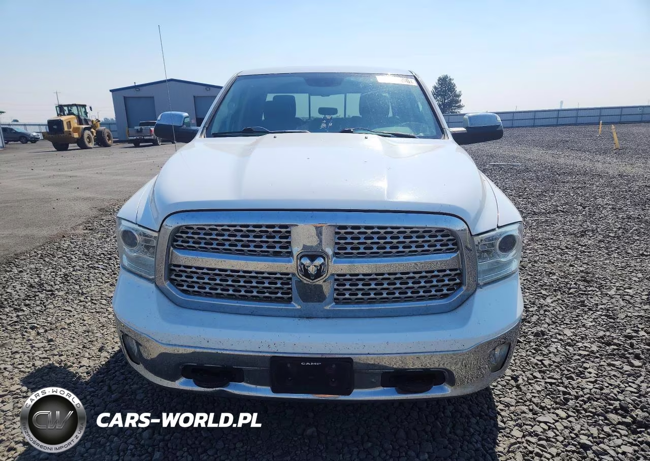 2014 Ram 1500 Laramie VIN:1C6RR7JT9ES371496 - 5