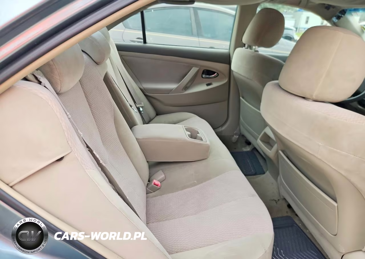 2010 Toyota Camry Le VIN:4T1BF3EK6AU514945 - 10