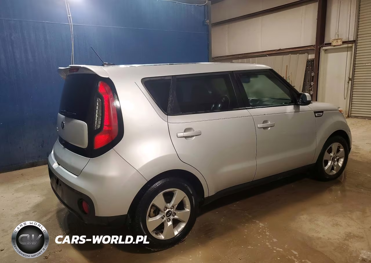 2018 Kia Soul Base VIN:KNDJN2A21J7549037 - 3