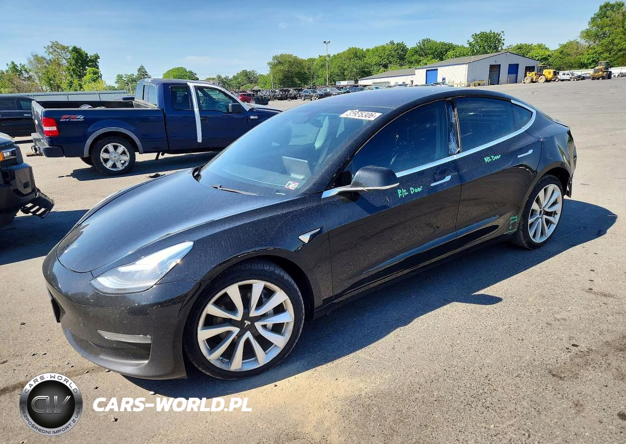2019 Tesla Model 3 – zdjęcie 1 z 12