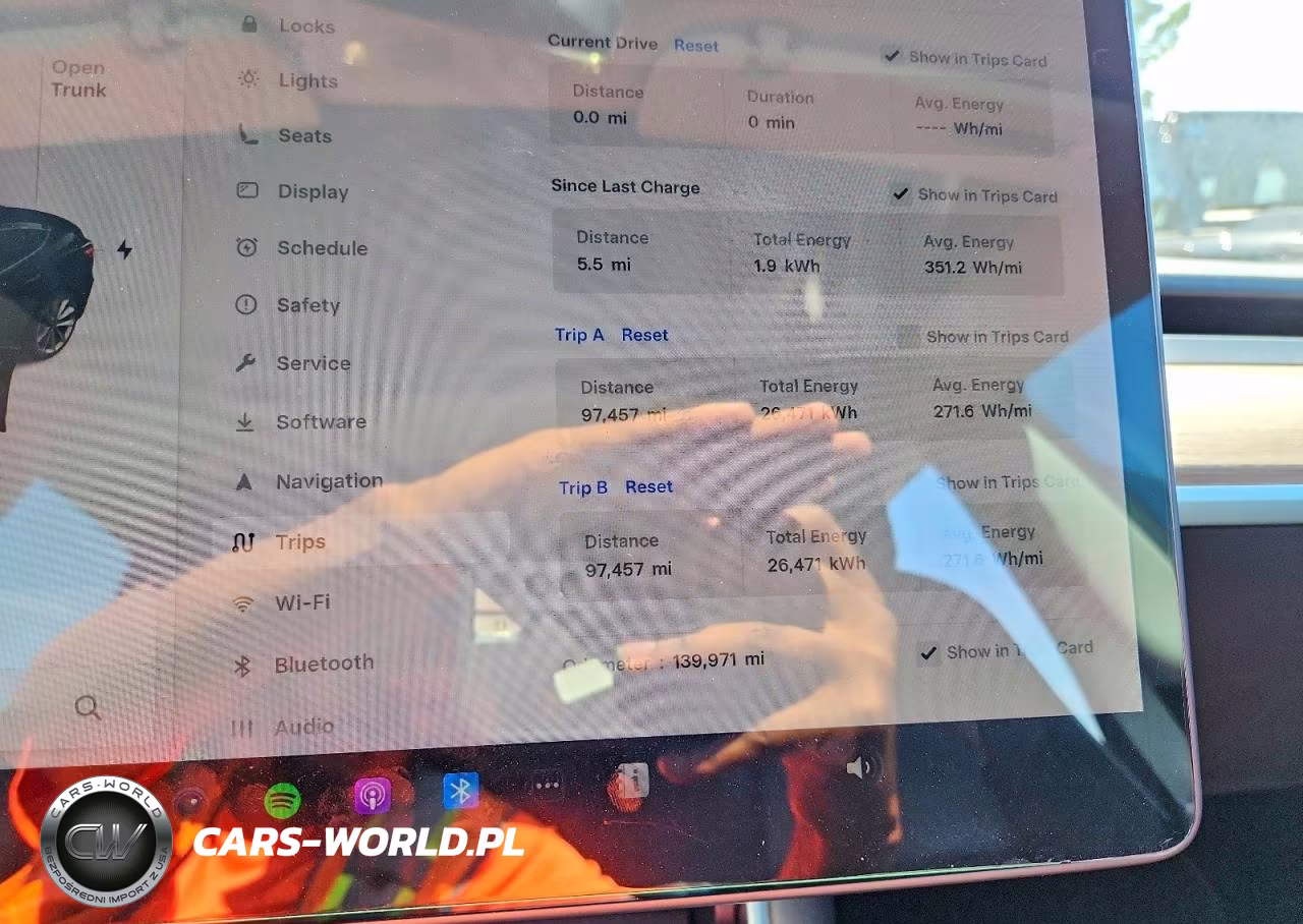 2019 Tesla Model 3 VIN:5YJ3E1EB6KF191894 - 9