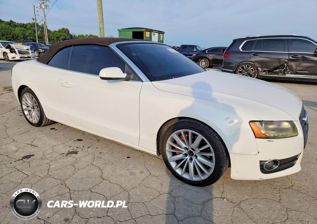 2010 Audi A5 Premium Plus VIN:WAUJFAFH8AN026224 - 4
