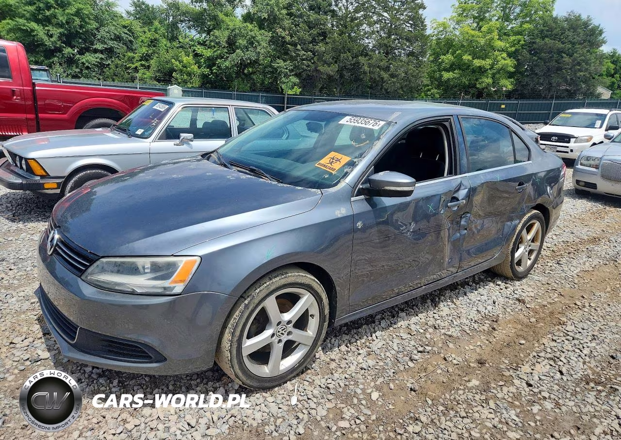 2013 Volkswagen Jetta Tdi – zdjęcie 1 z 12