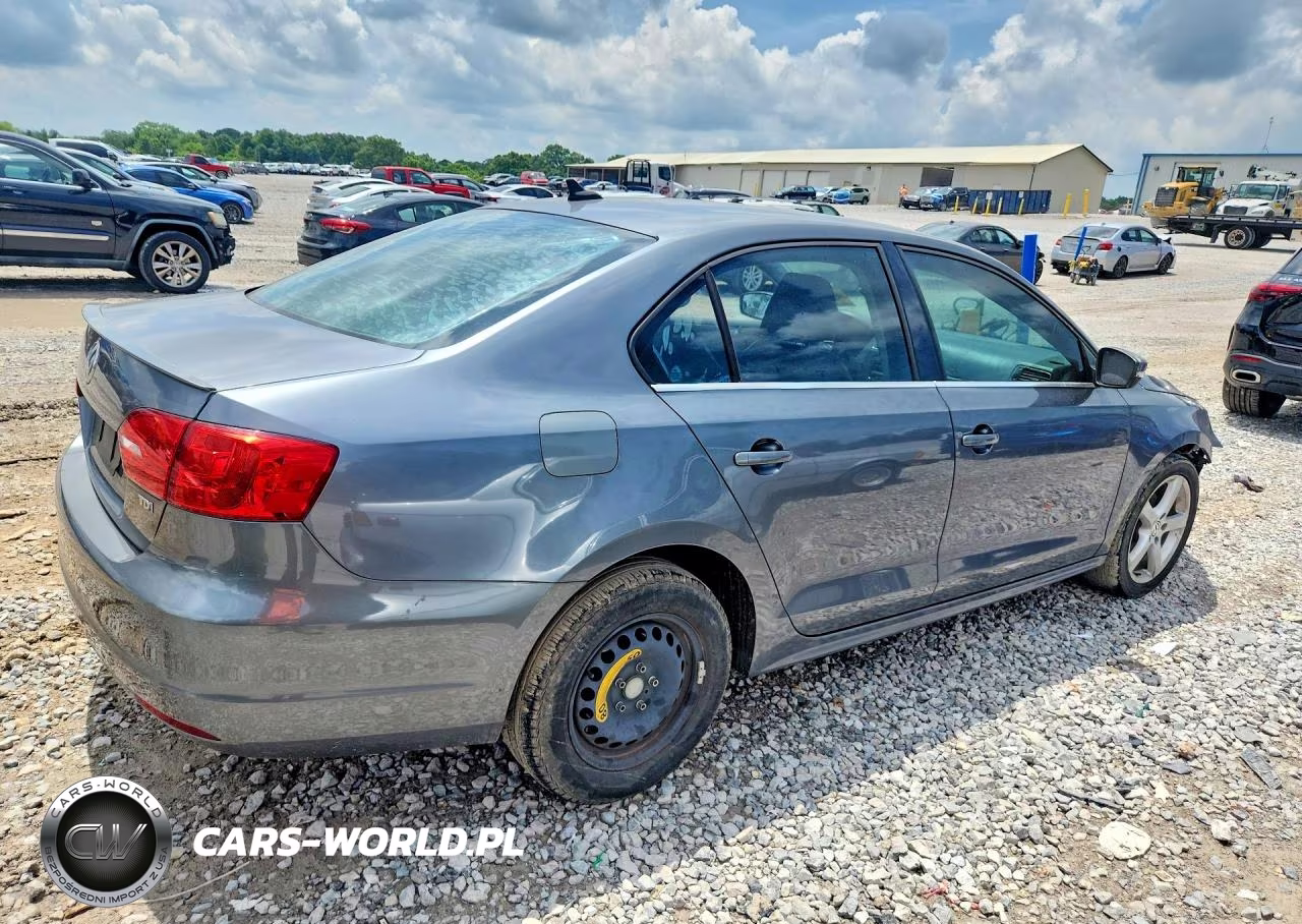 2013 Volkswagen Jetta Tdi VIN:3VWLL7AJ0DM362088 - 3