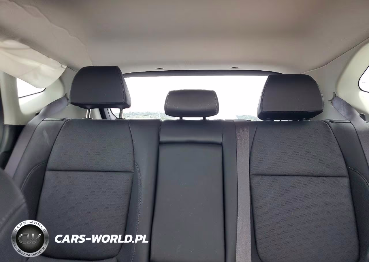 2023 Kia Seltos Sx VIN:KNDETCA20P7354780 - 10