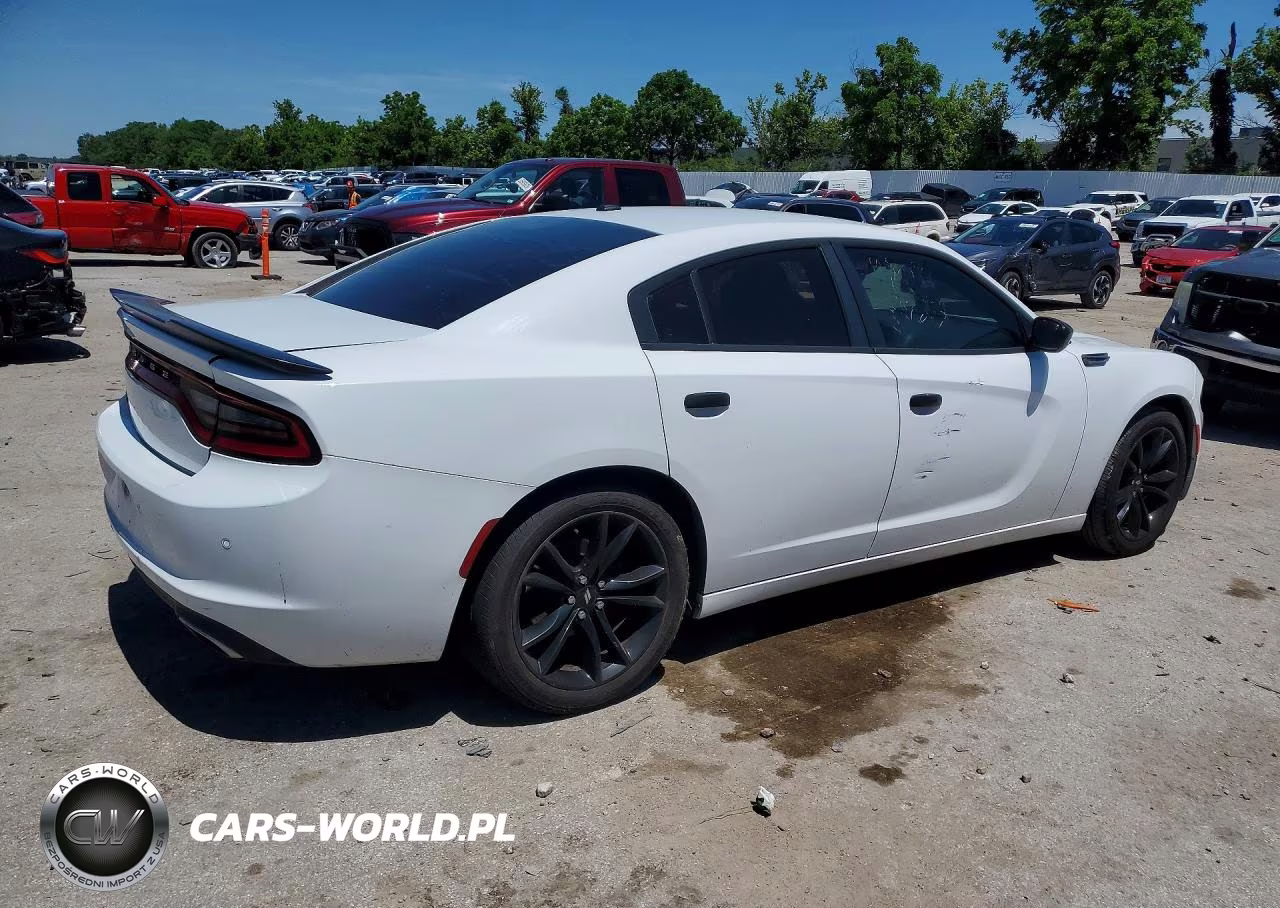 2017 Dodge Charger Se Rwd VIN:2C3CDXBG1HH643487 - 3