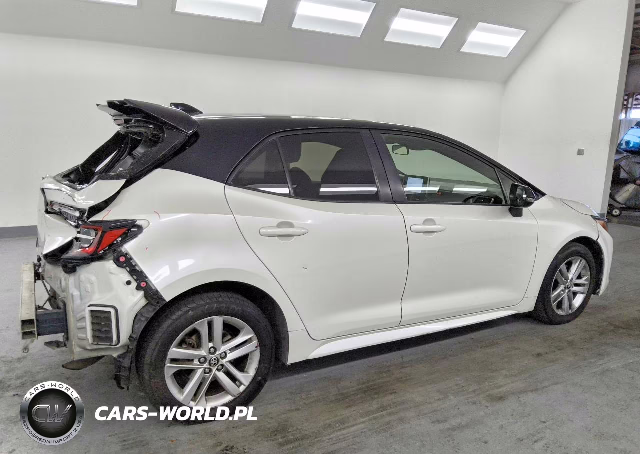 2020 Toyota Corolla Hatchback Se VIN:JTND4RBE0L3079171 - 3