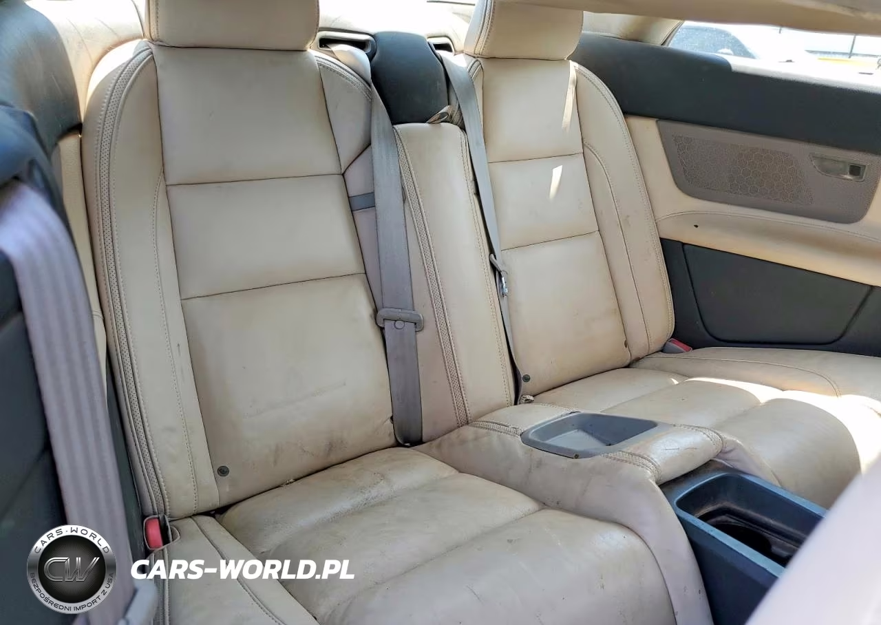 2013 Volvo C70 T5 VIN:YV1672MC9DJ141391 - 10