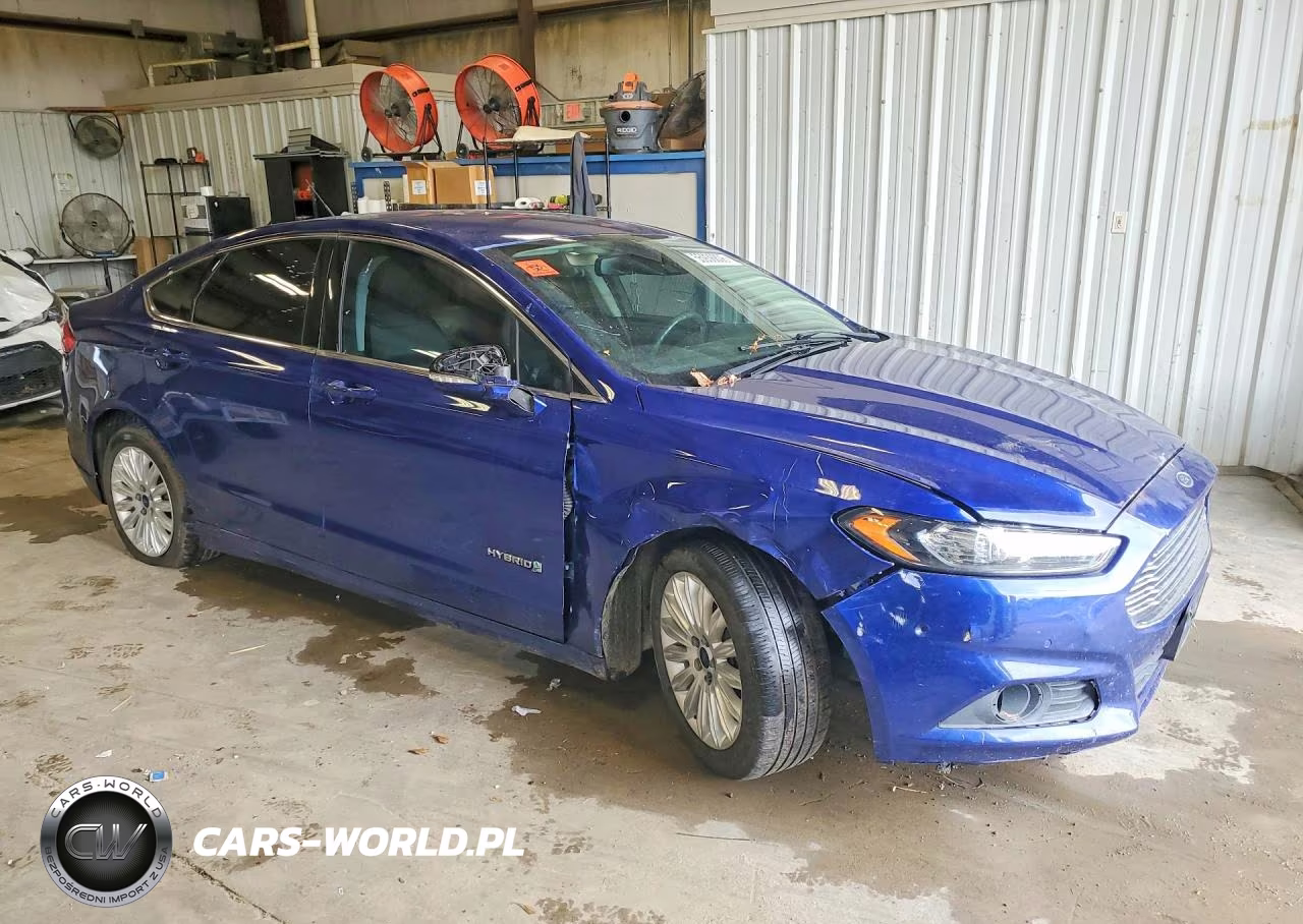 2016 Ford Fusion Se Hybrid VIN:3FA6P0LUXGR389234 - 4