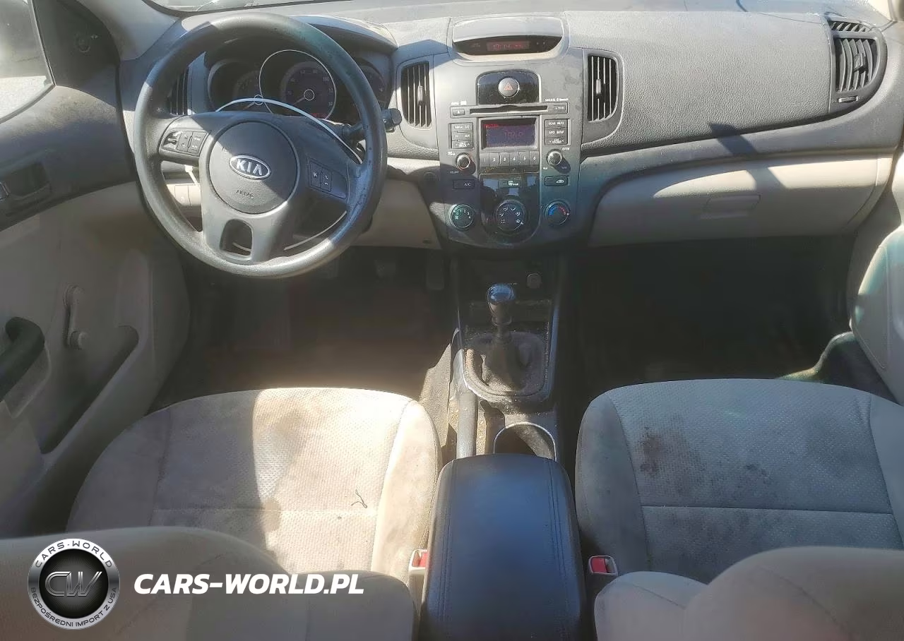 2011 Kia Forte Lx VIN:KNAFT4A2XB5444613 - 8