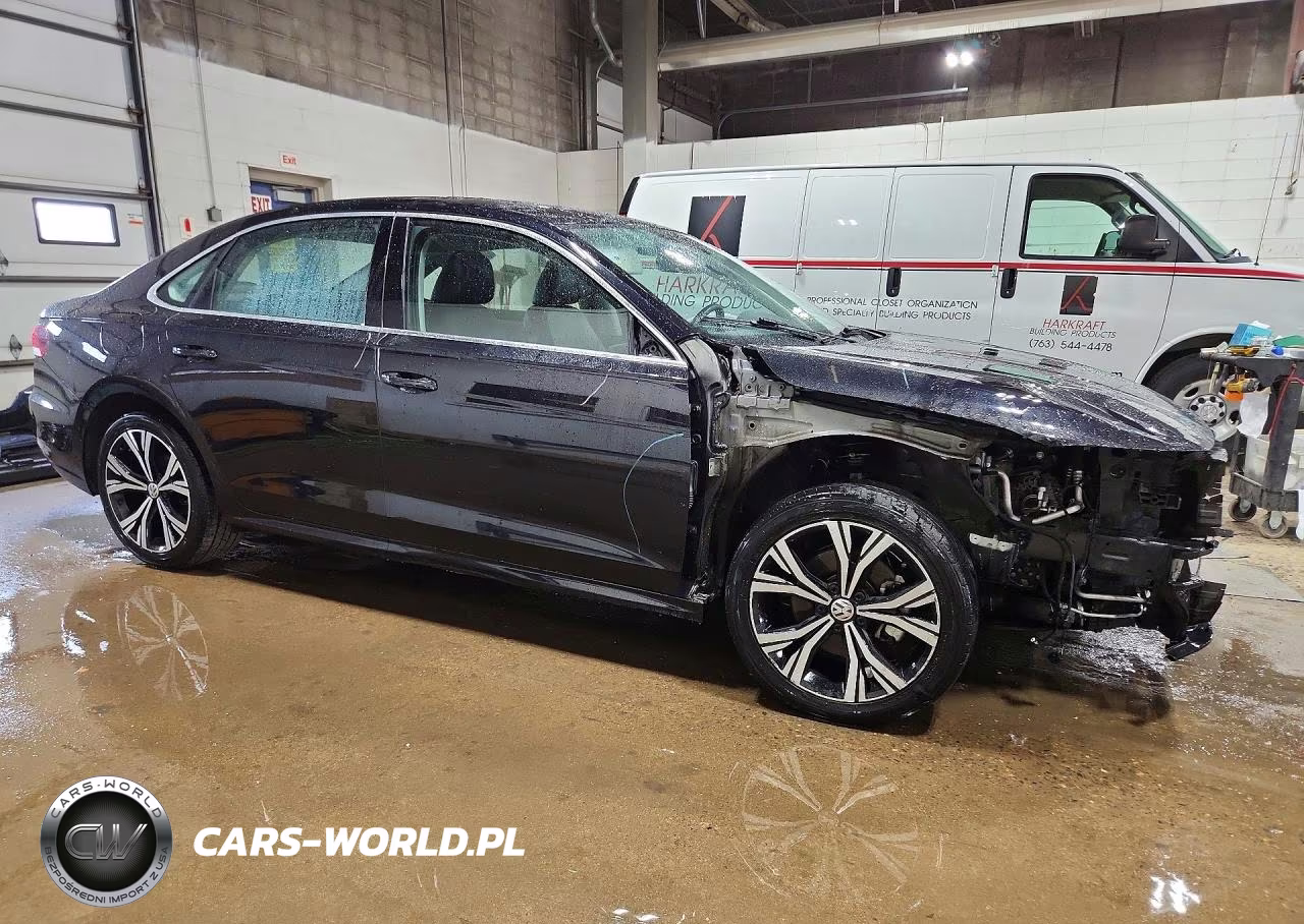 2021 Volkswagen Passat Se VIN:1VWSA7A32MC001384 - 4