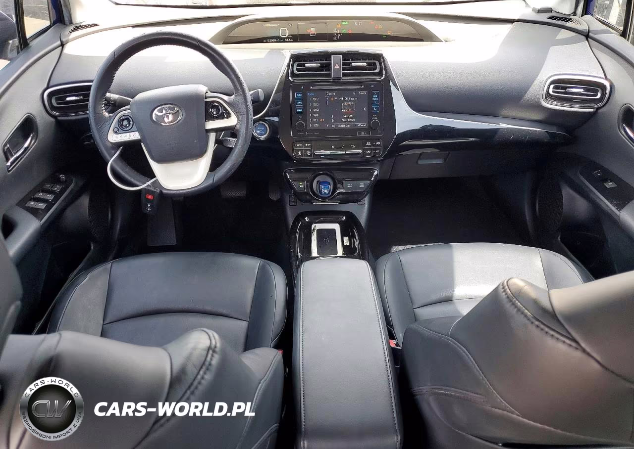2016 Toyota Prius Four VIN:JTDKARFU2G3523615 - 8
