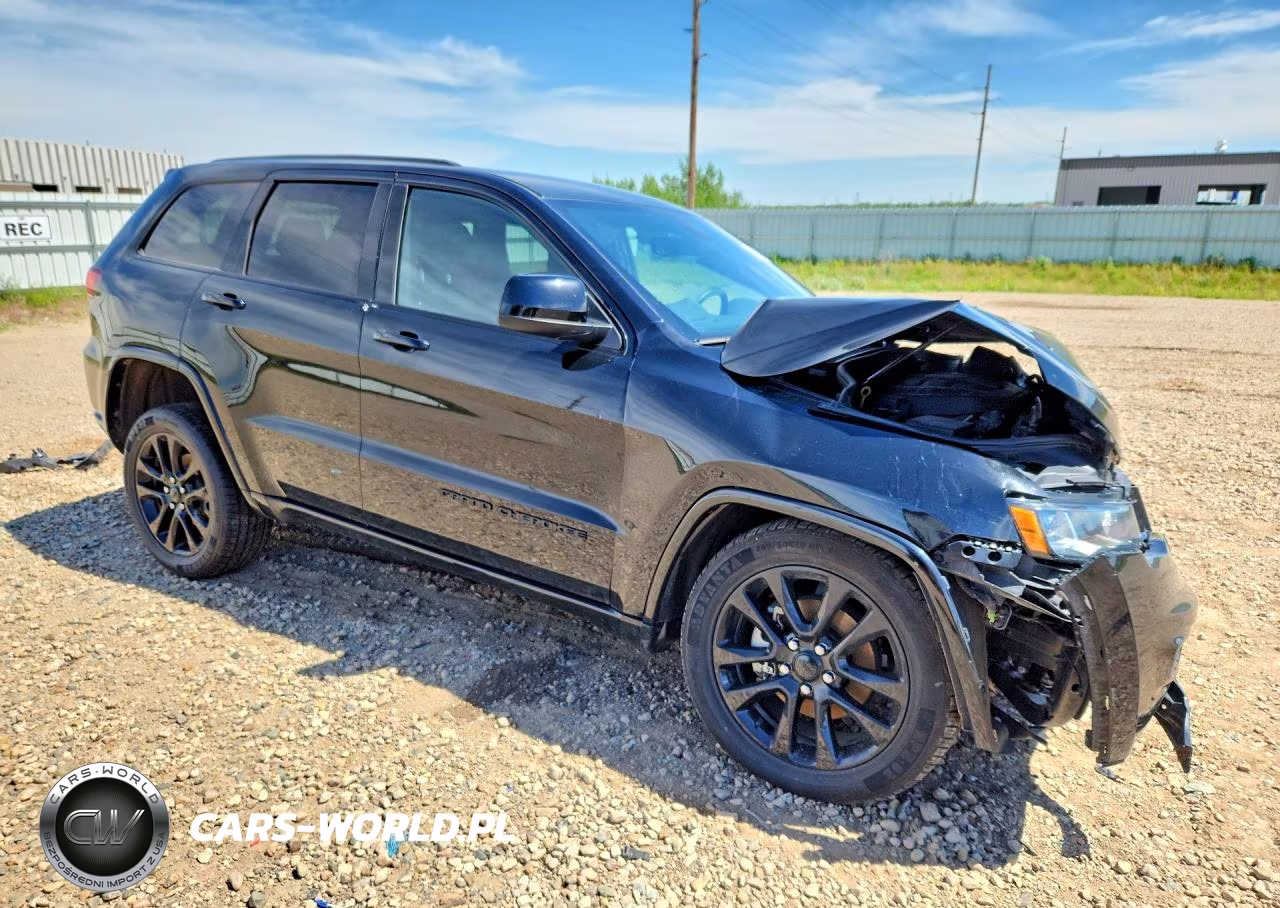 2020 Jeep Grand Cherokee Laredo VIN:1C4RJFAG7LC241205 - 4