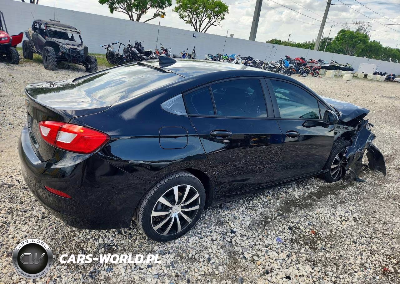 2017 Chevrolet Cruze Ls VIN:1G1BC5SM1H7281170 - 3