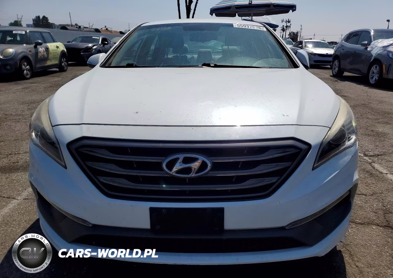 2016 Hyundai Sonata Sport VIN:5NPE34AF8GH274471 - 5