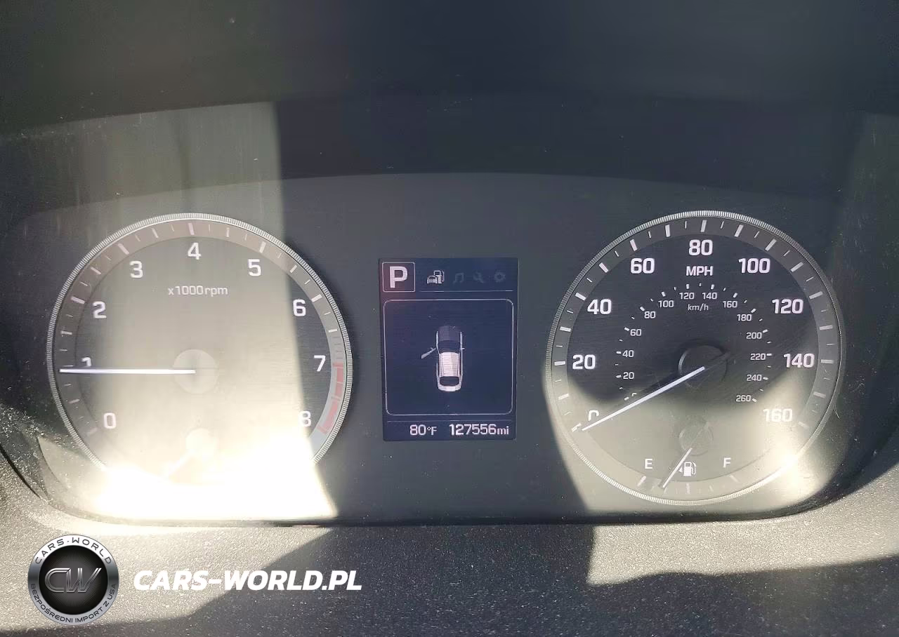 2016 Hyundai Sonata Sport VIN:5NPE34AF8GH274471 - 9