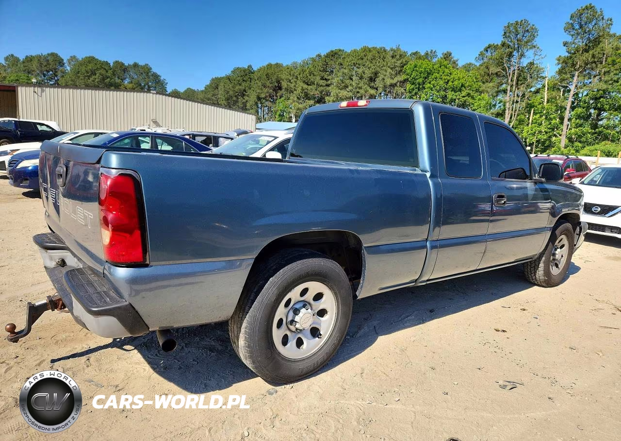 2006 Chevrolet Silverado C1500 VIN:1GCEC19X26Z181240 - 3
