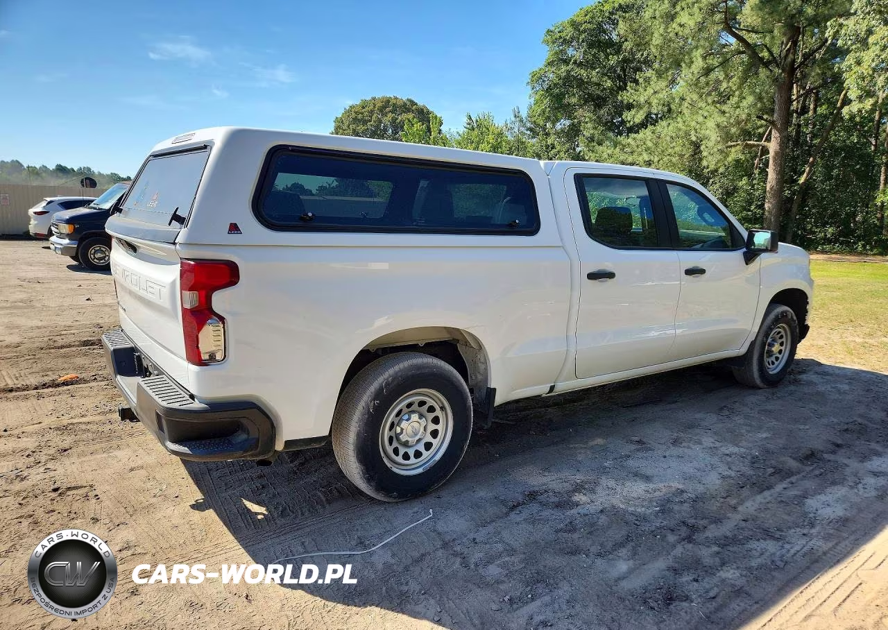 2022 Chevrolet Silverado Ltd K1500 VIN:1GCUYAEF3NZ140379 - 3