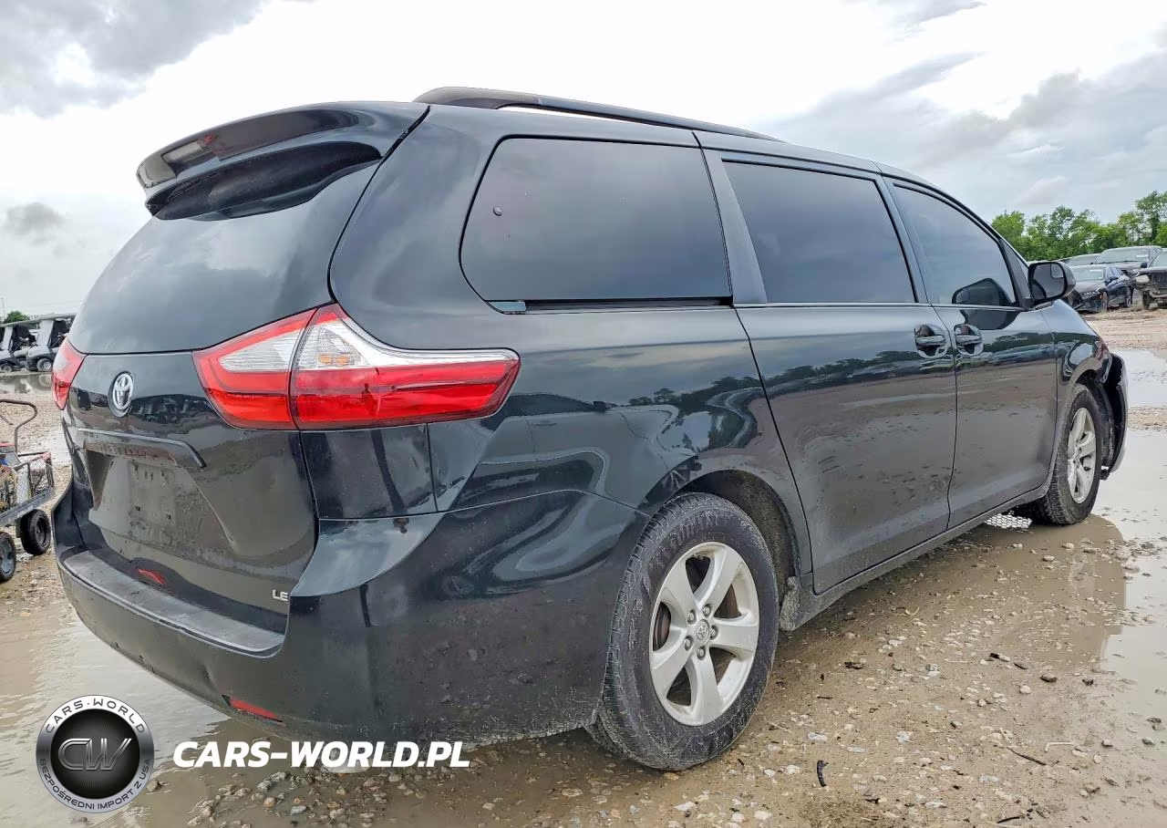 2015 Toyota Sienna Le VIN:5TDKK3DC3FS678353 - 3