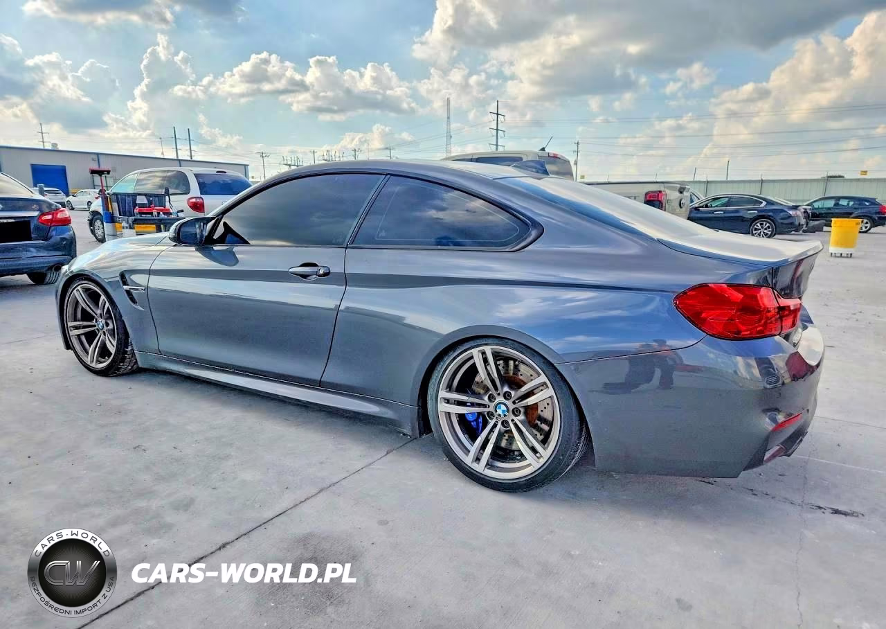 2016 BMW M4 VIN:WBS3R9C58GK338414 - 2
