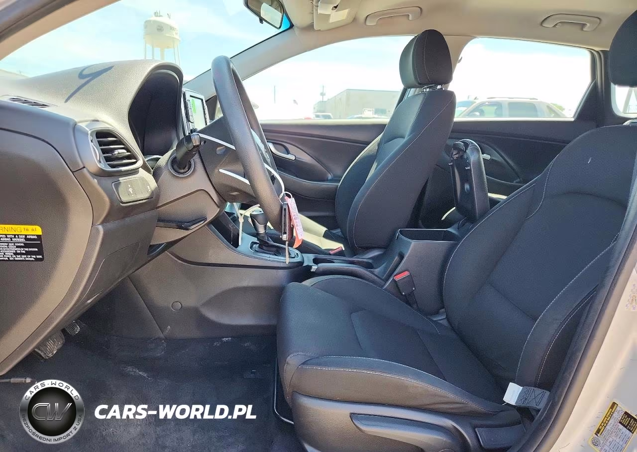 2019 Hyundai Elantra Gt Base VIN:KMHH35LE5KU098769 - 7
