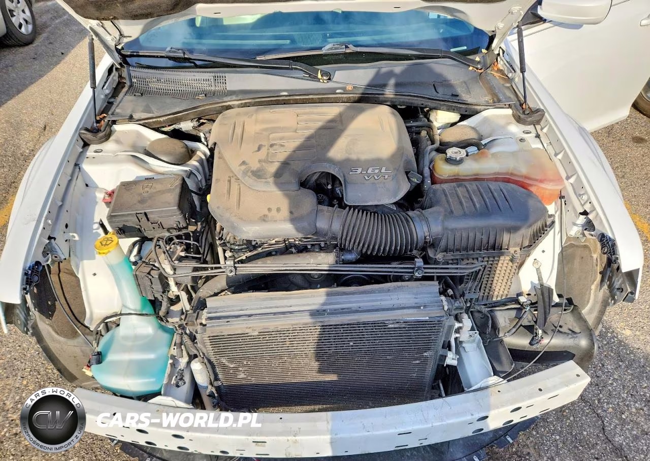 2014 Chrysler 300 VIN:2C3CCAAG4EH276291 - 11