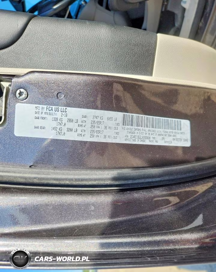 2018 Chrysler Pacifica Touring L VIN:2C4RC1BG2JR263600 - 13