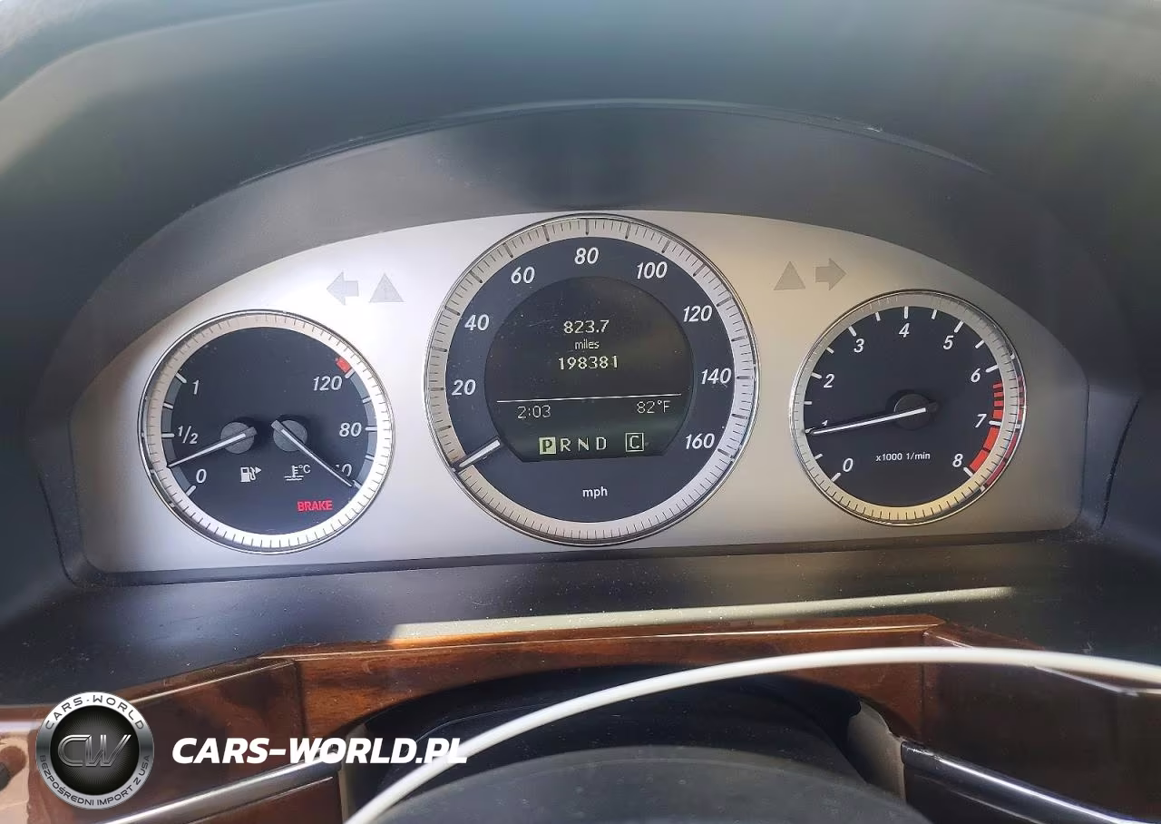 2010 Mercedes-Benz Glk 350 4Matic VIN:WDCGG8HB2AF462566 - 9