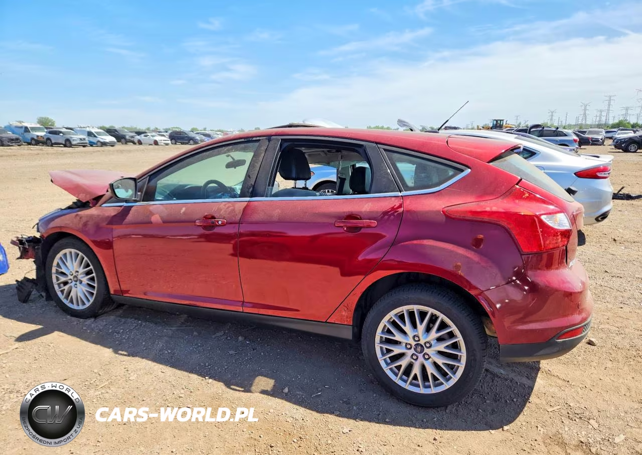 2014 Ford Focus Titanium VIN:1FADP3N26EL216813 - 2
