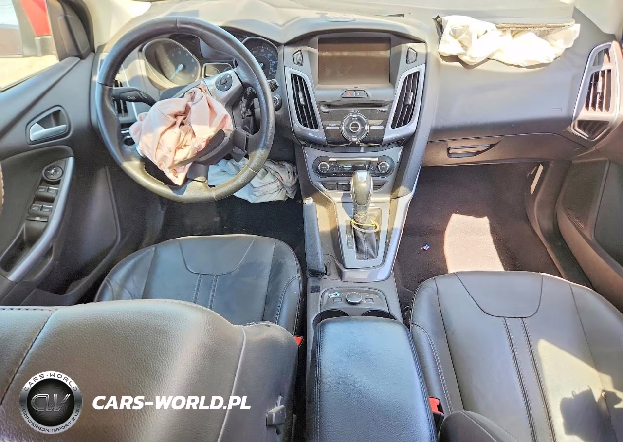 2014 Ford Focus Titanium VIN:1FADP3N26EL216813 - 8