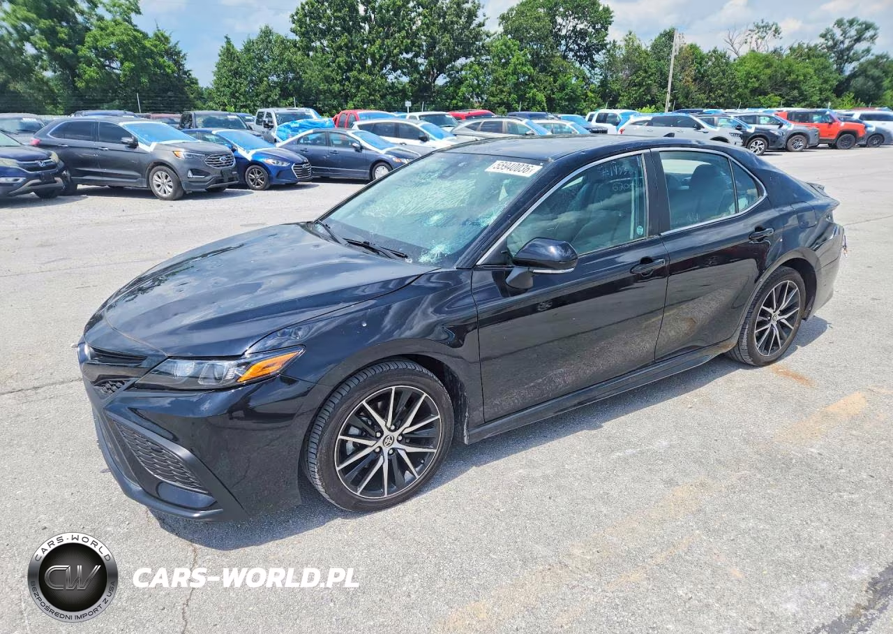 2023 Toyota Camry Hybrid Se – zdjęcie 1 z 13