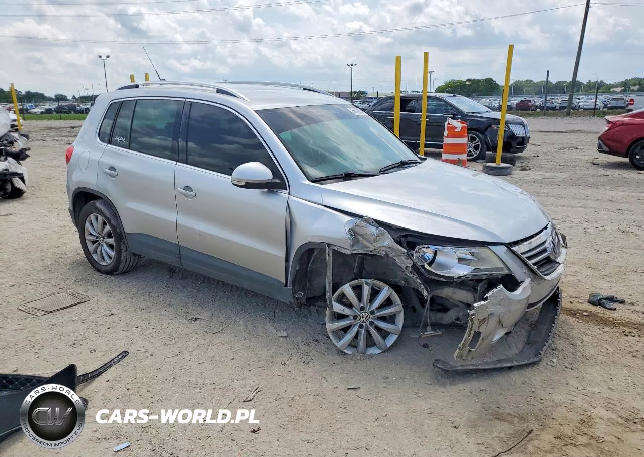 2011 Volkswagen Tiguan S VIN:WVGAV7AX9BW511227 - 4