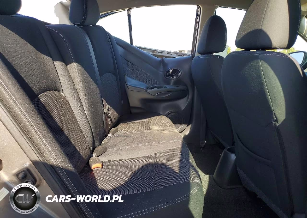 2017 Nissan Versa VIN:3N1CN7AP8HL835316 - 10