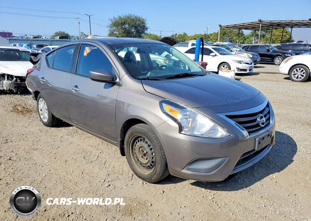 2017 Nissan Versa VIN:3N1CN7AP8HL835316 - 4