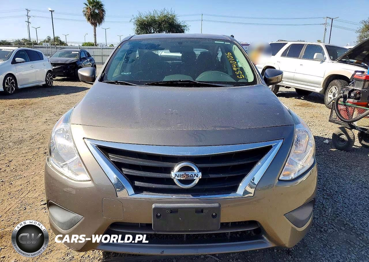 2017 Nissan Versa VIN:3N1CN7AP8HL835316 - 5