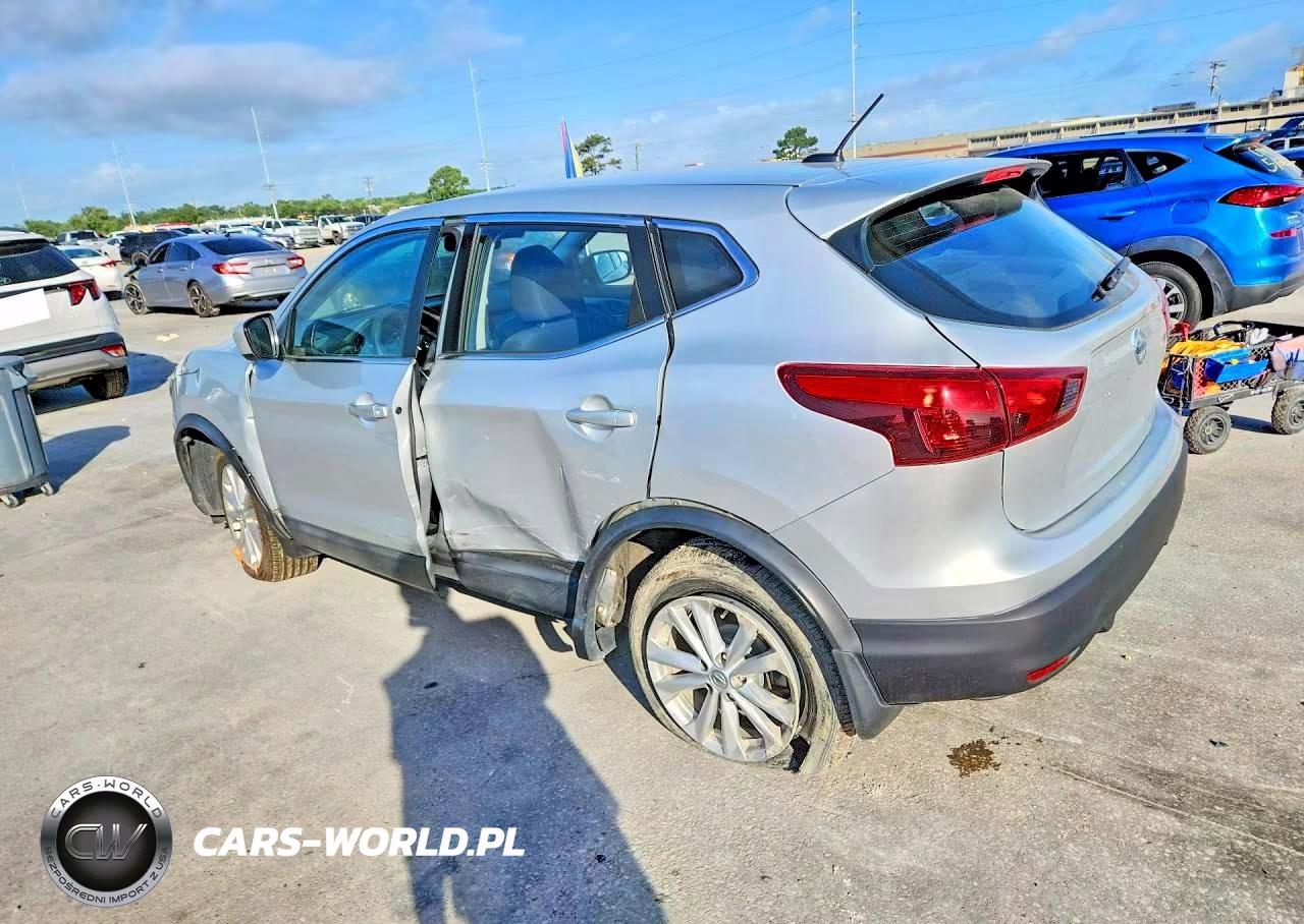 2018 Nissan Rogue Sport S VIN:JN1BJ1CP2JW181589 - 2