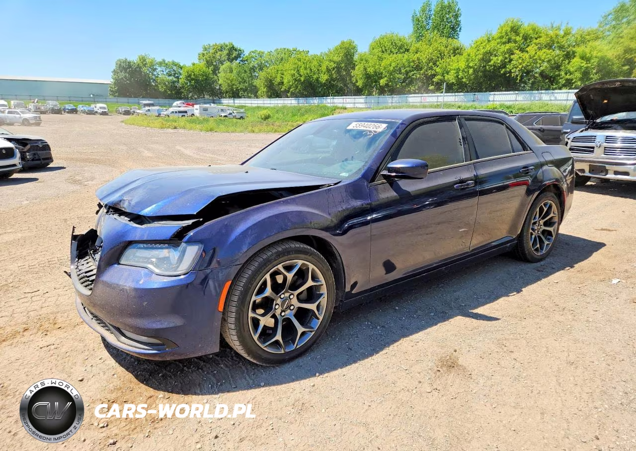 2015 Chrysler 300 S – zdjęcie 1 z 12