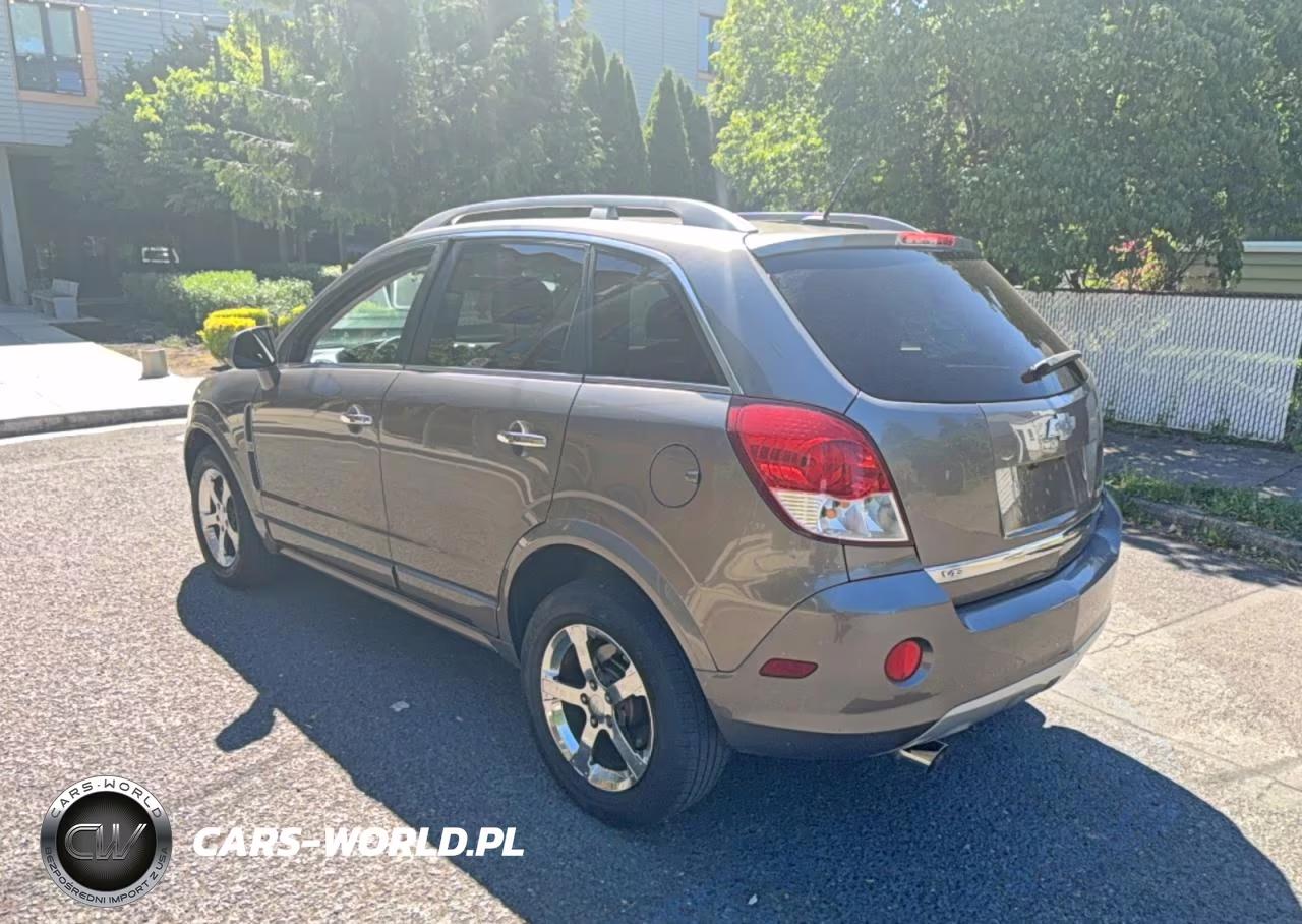 2012 Chevrolet Captiva Sport VIN:3GNAL3E56CS591375 - 3